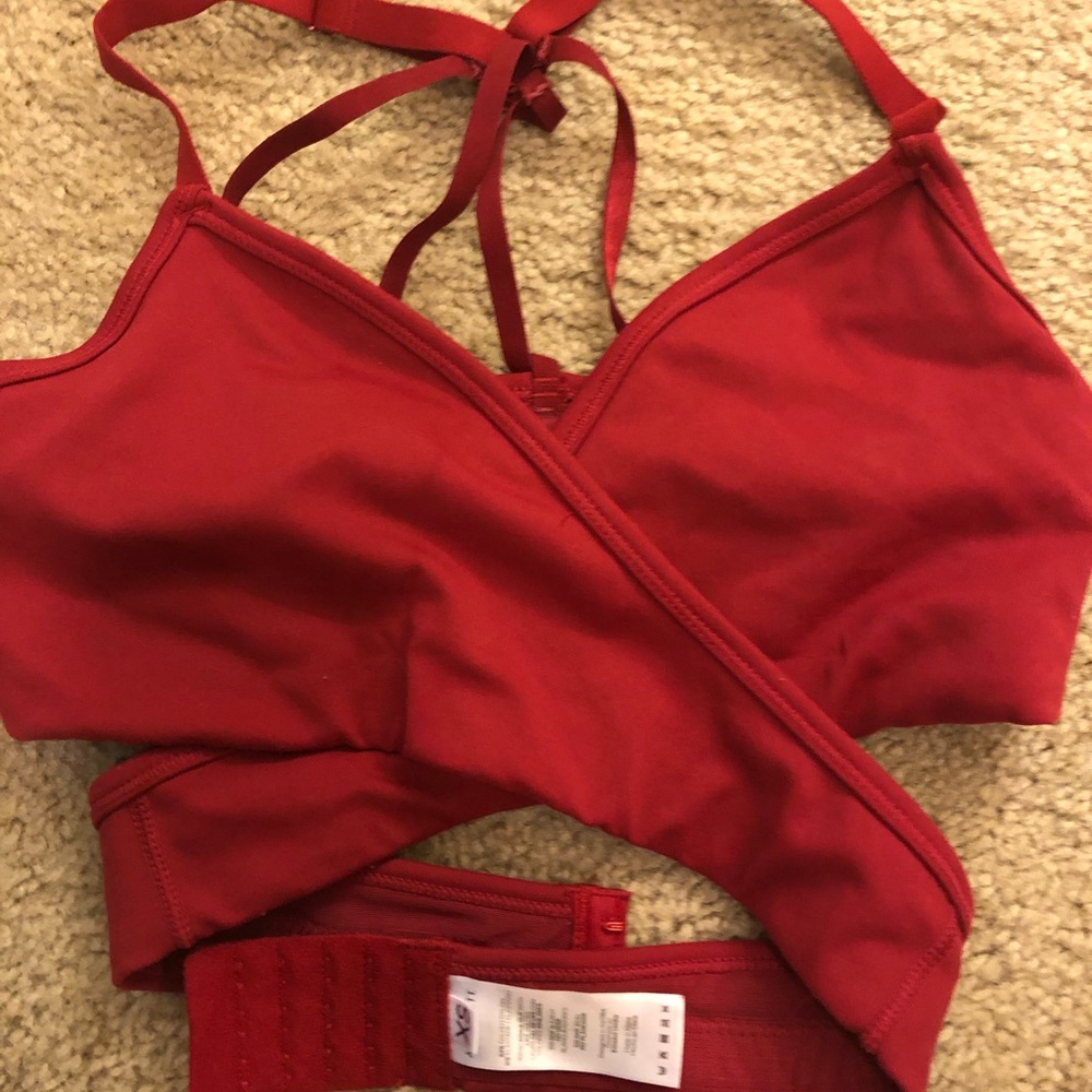 red alphalete bra XS